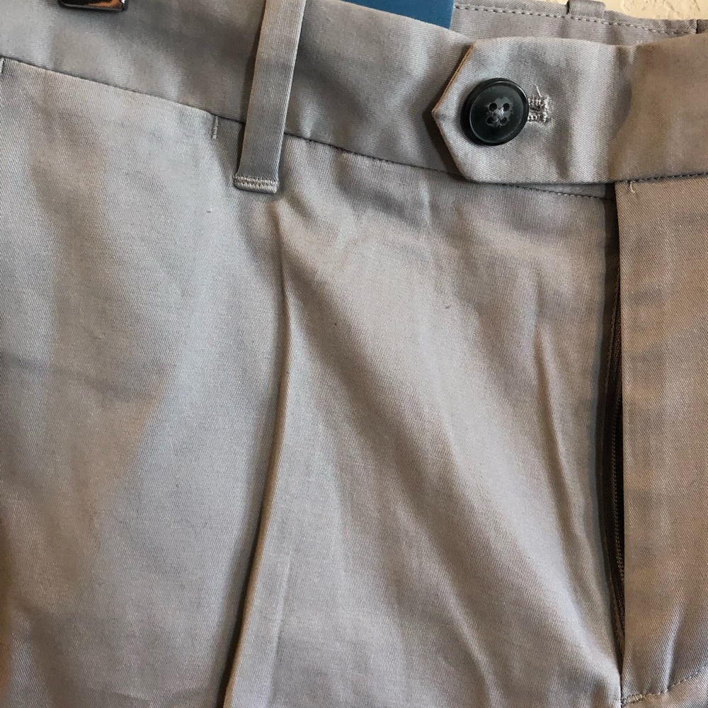 Fairlane Straight Leg Men’s Chinos NWT